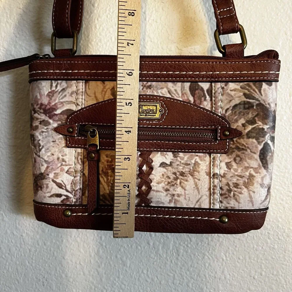NWOT Born On Concept BOC‎ Faux Leather & Floral Crossbody Purse